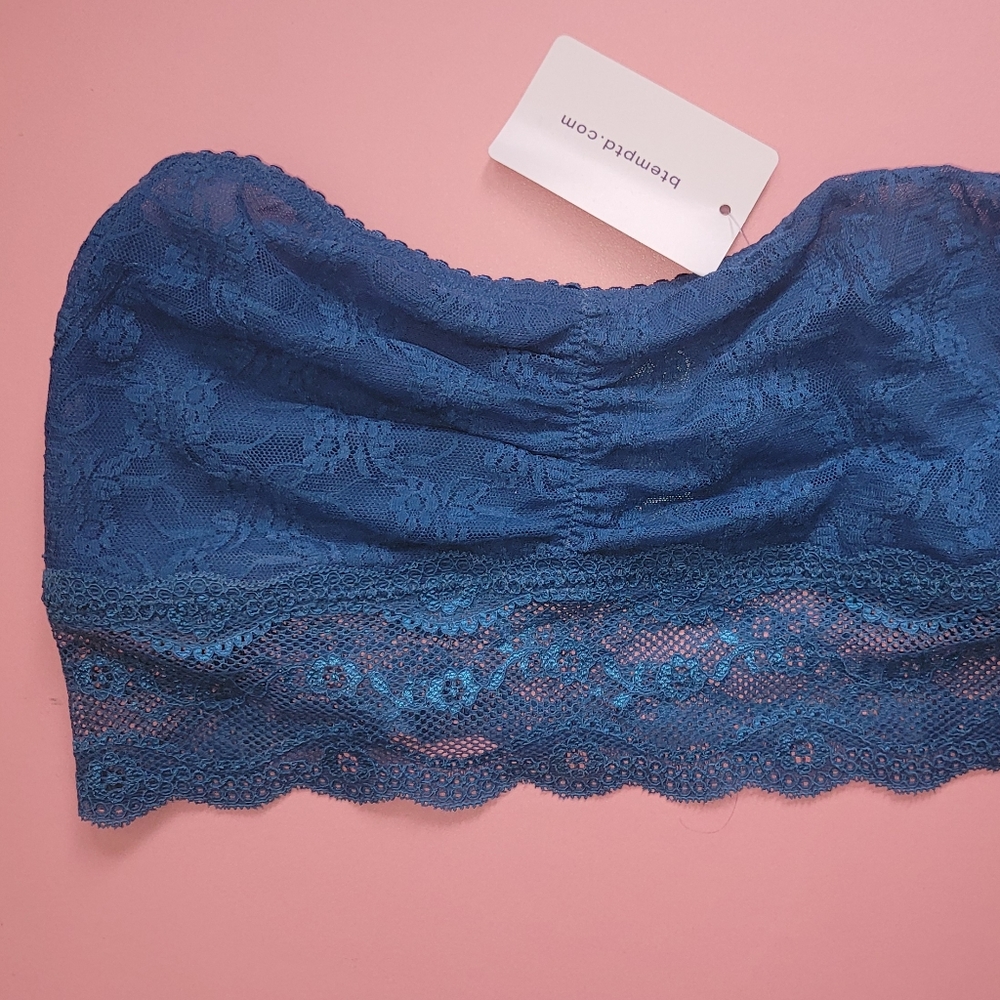 b.tempt'd Lace Kiss bandeau